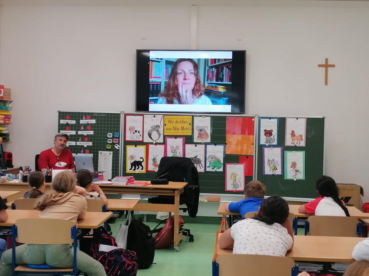 Nils Mohl in den Telfer Schulen