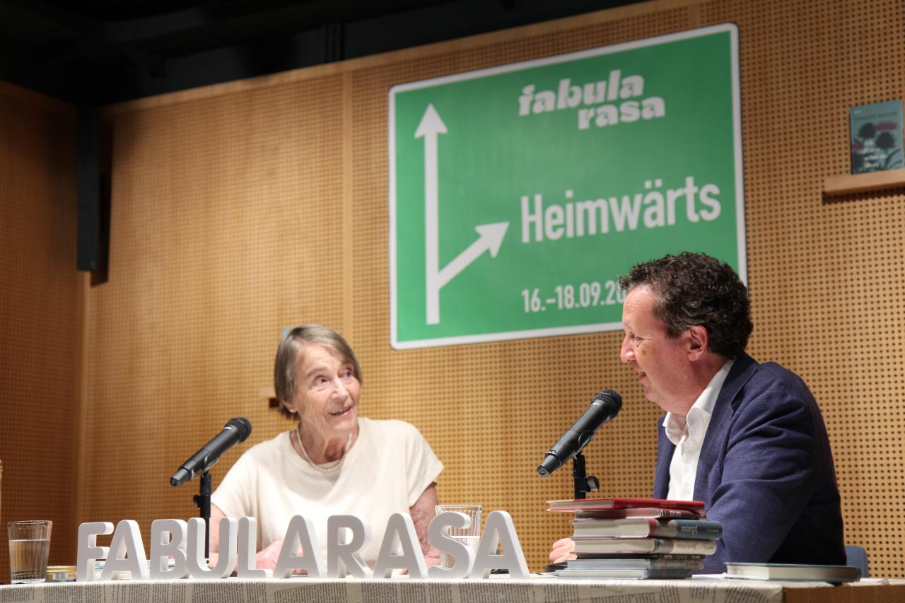 Renate Welsh in der Bücherei & Spielothek