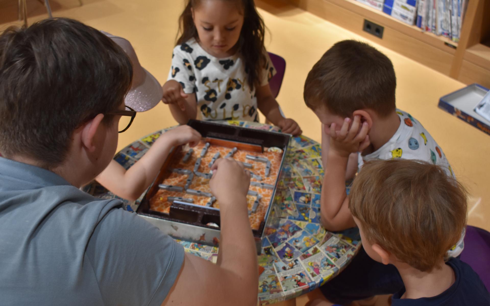 Spielen in der Bücherei & Spielothek