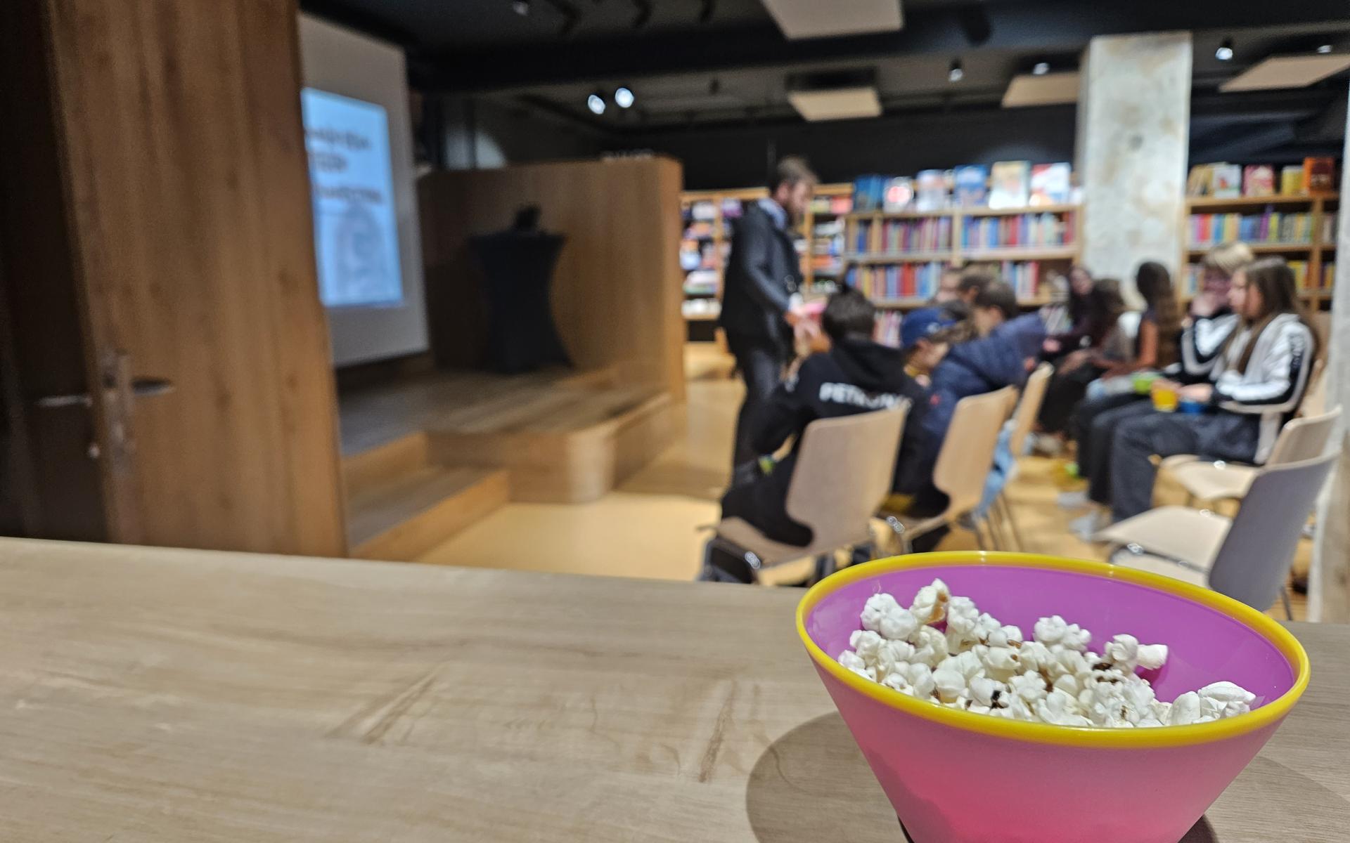 Handyfilmfestival in der Bücherei & Spielothek Telfs