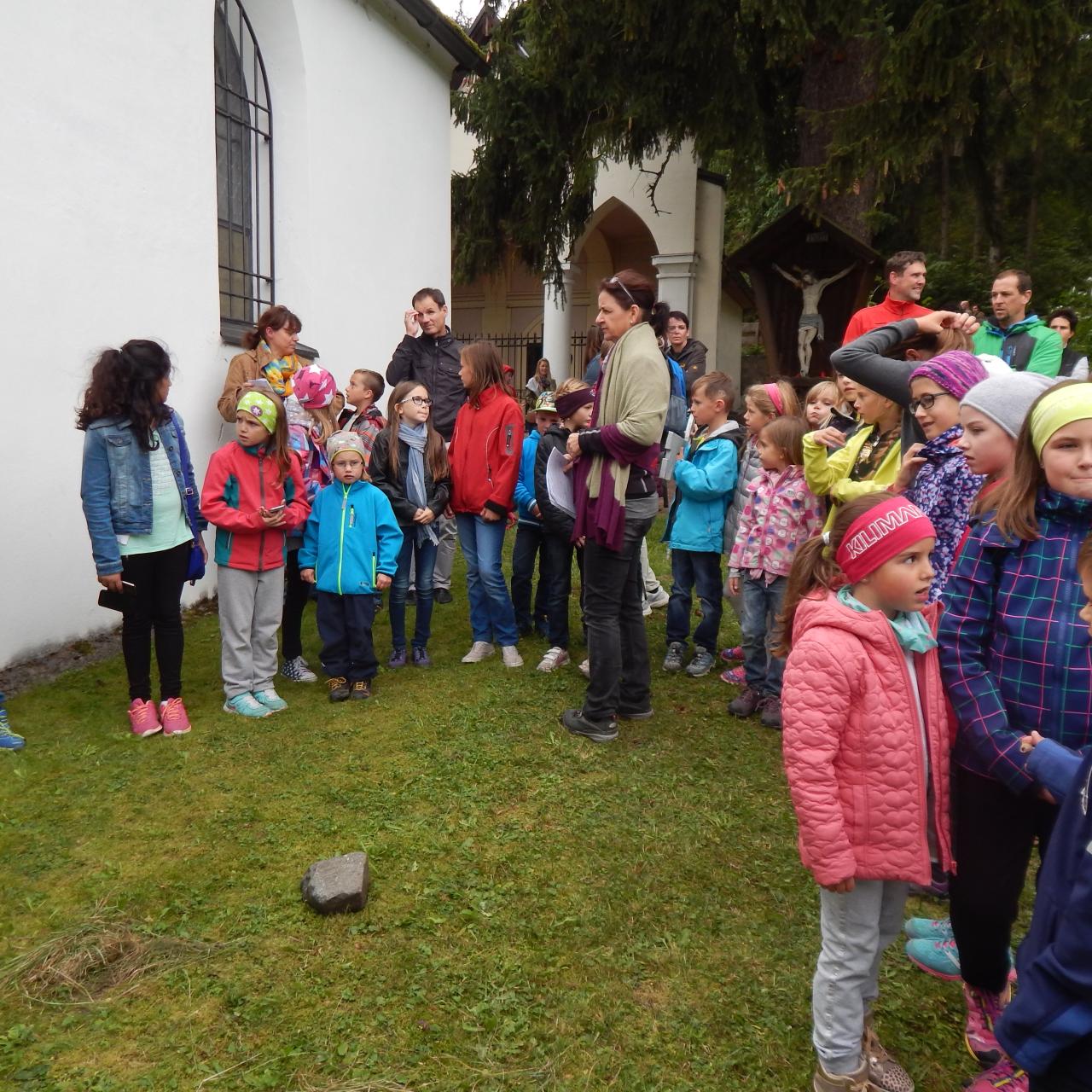 Sagenwanderung mit likubus und der Bücherei & Spielothek Telfs