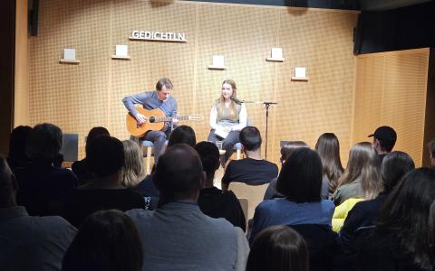 Jesse Grande in der Bücherei & Spielothek